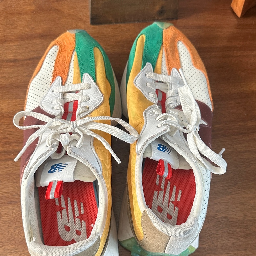 Men’s new balance sneakers